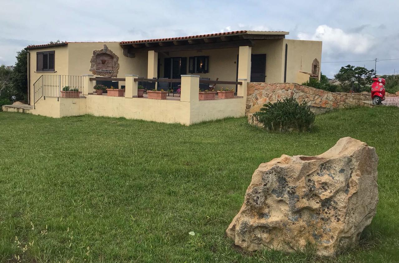 Villa Sprafundu La Maddalena  Luaran gambar