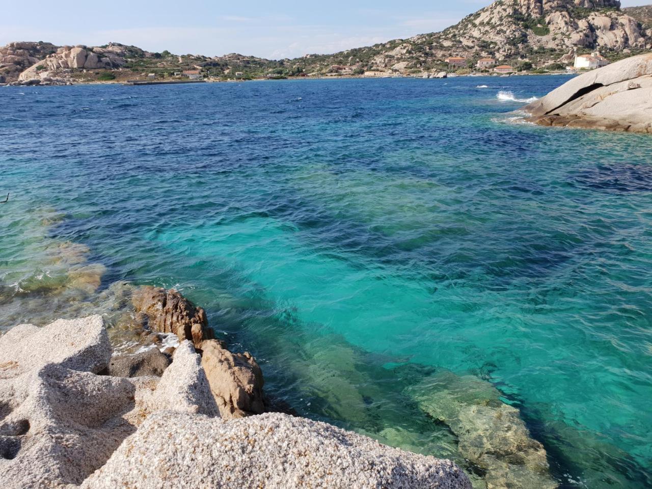 Villa Sprafundu La Maddalena  Luaran gambar