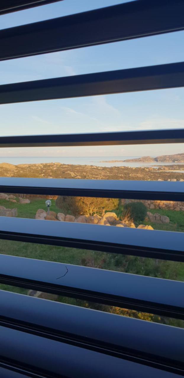 Villa Sprafundu La Maddalena  Luaran gambar